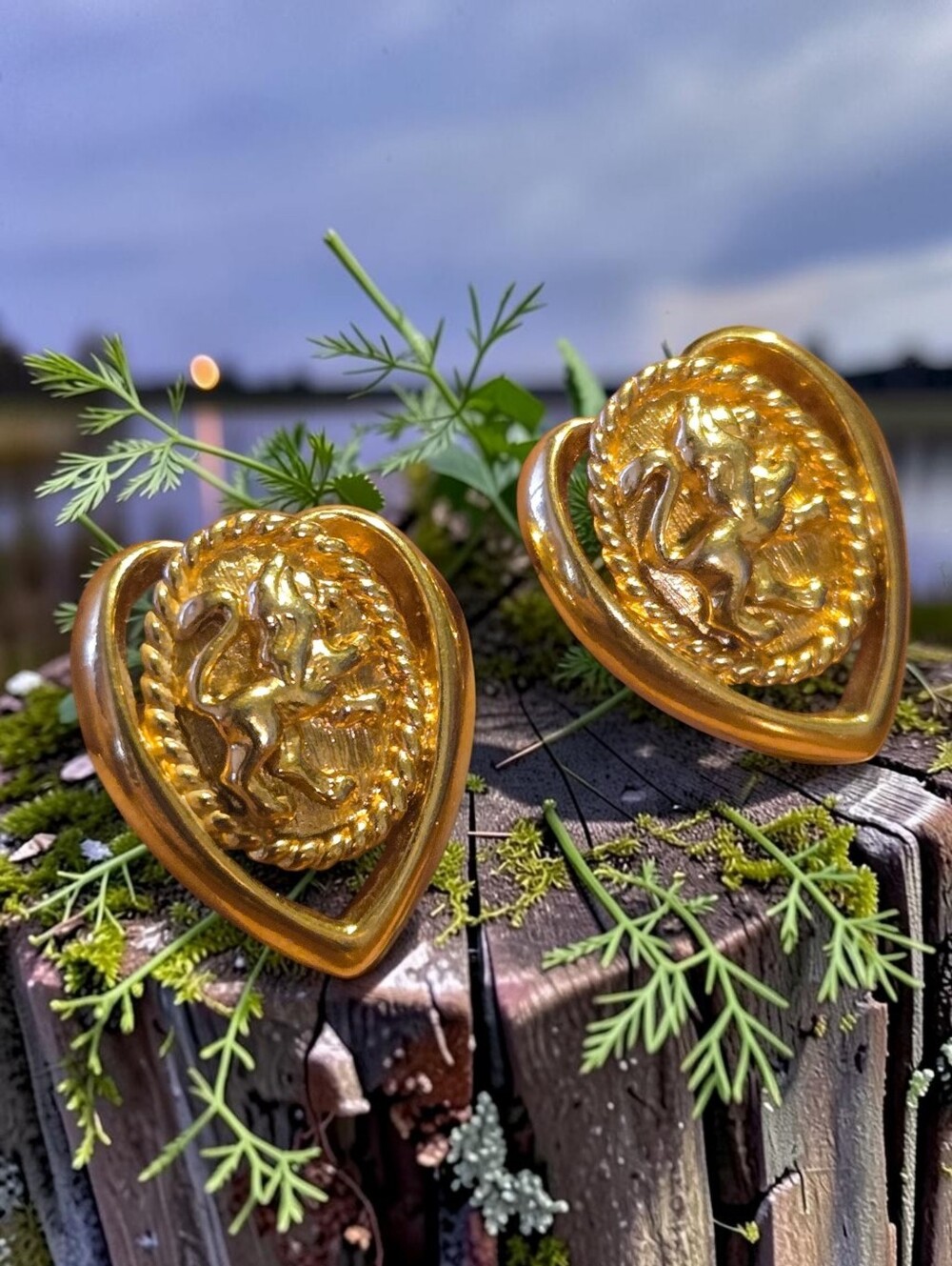 Classic Leo Lion Heart Earrings